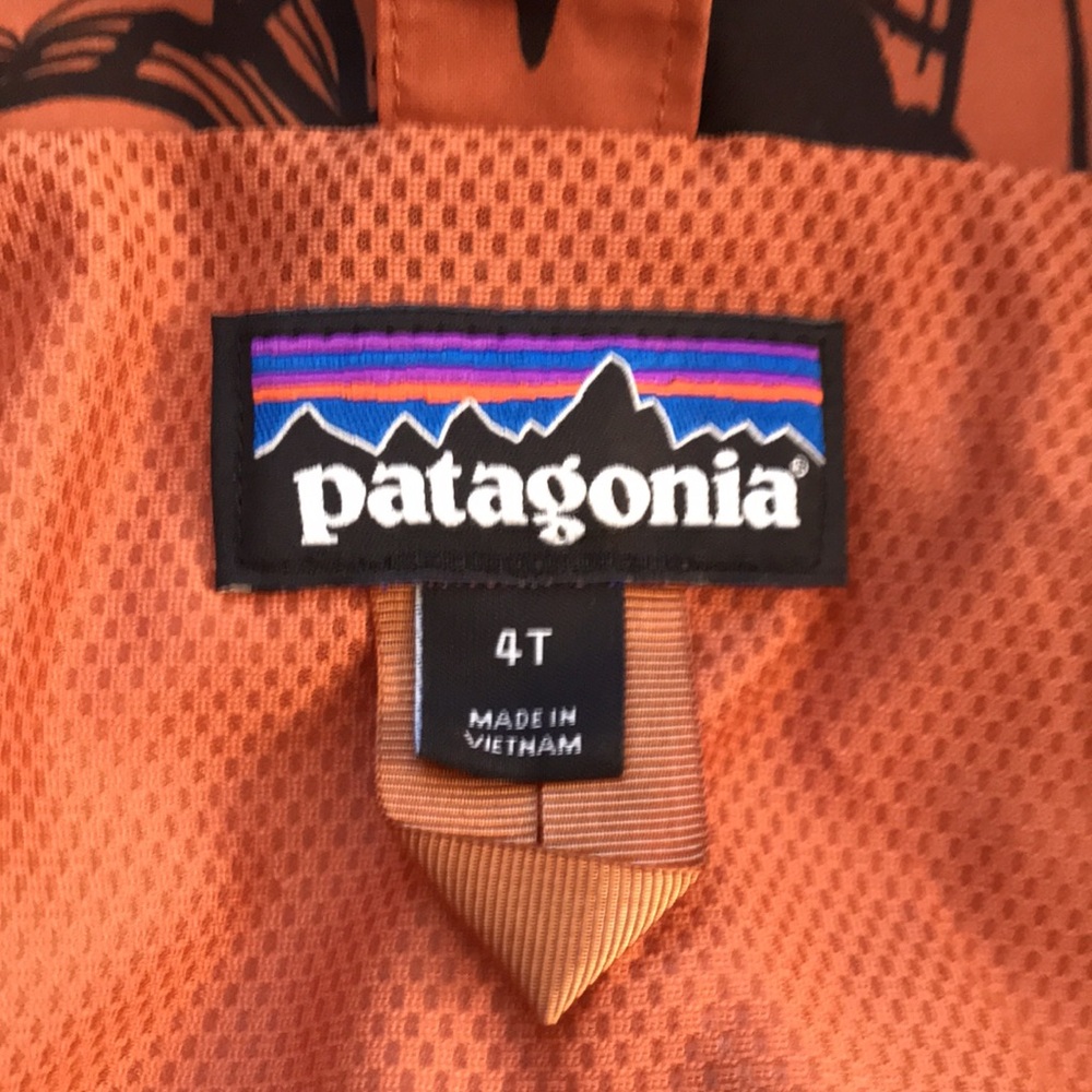 Patagonia 3-in-1 Shell Jacket (size 4T) - Picture 5 of 5